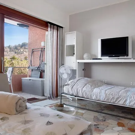 Ferien-Studio Belvedere Apartmán Brezzo